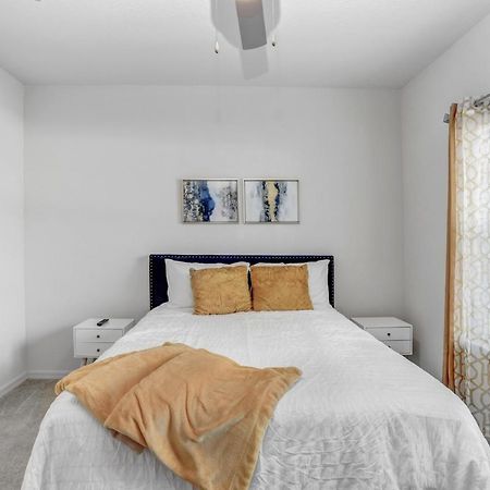 2-Bedroom Eccentric Oasis Тампа Экстерьер фото