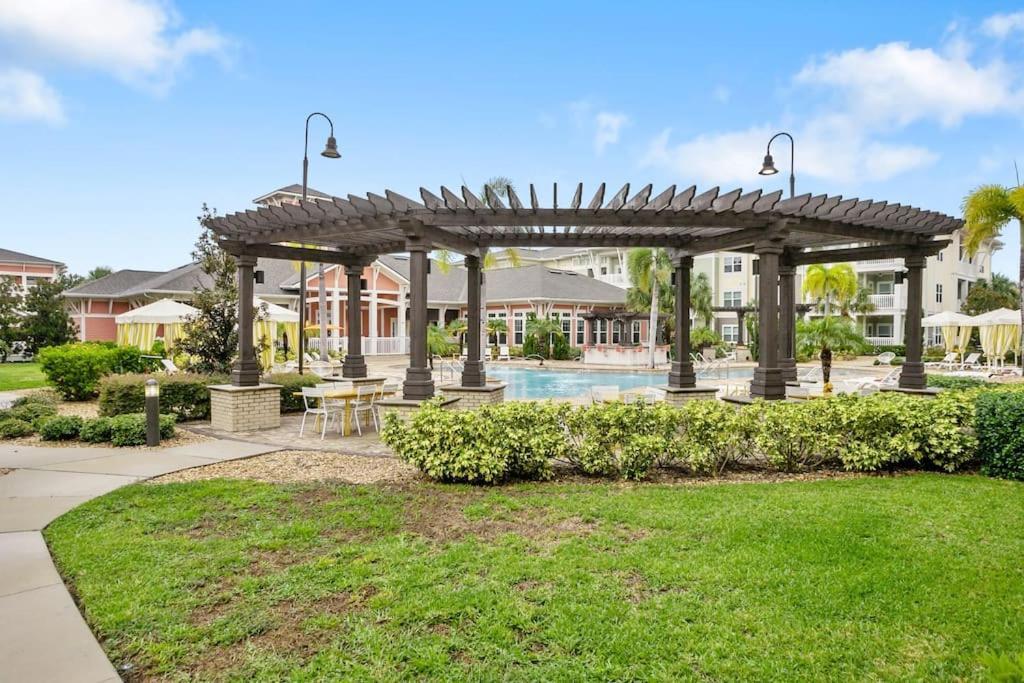 2-Bedroom Eccentric Oasis Тампа Экстерьер фото