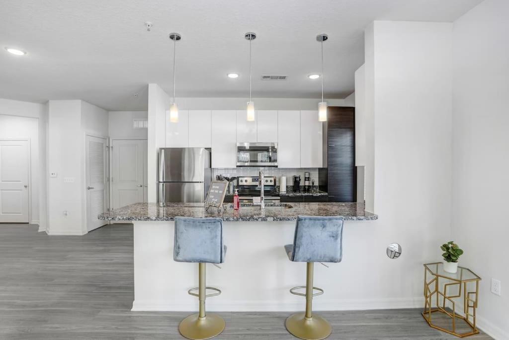 2-Bedroom Eccentric Oasis Тампа Экстерьер фото